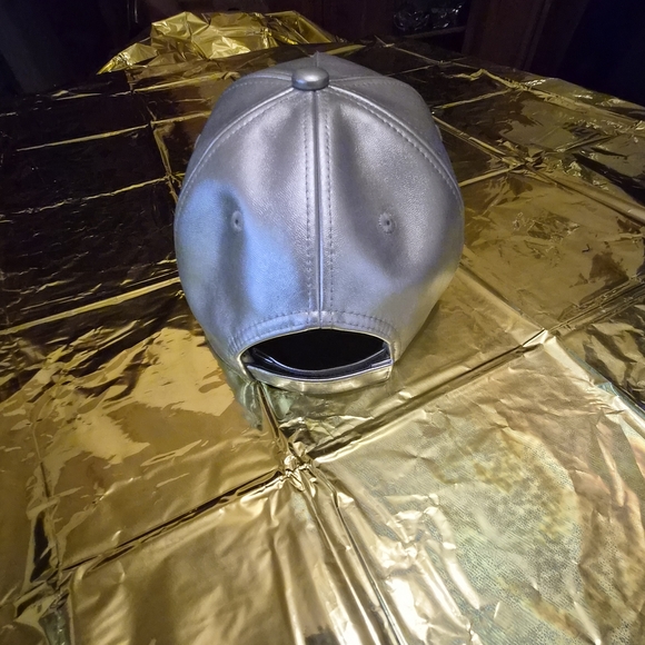 Metallic Gray Cap - Picture 4 of 4